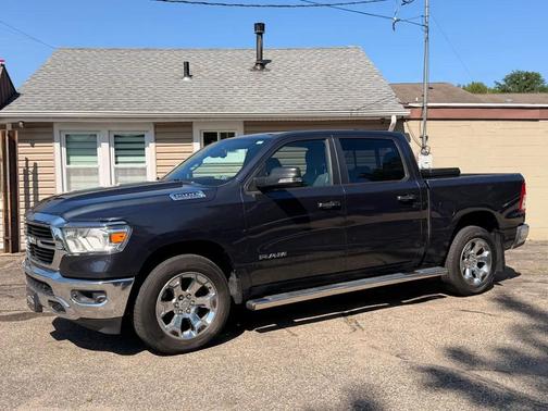 Gray 2019 RAM 1500 Big Horn