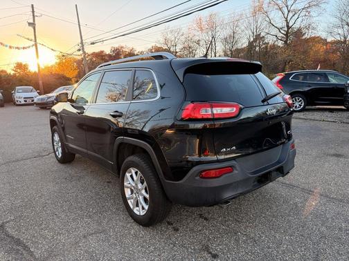 2014 Jeep Cherokee 4WD 4dr North