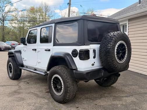 White 2018 Jeep Wrangler Unlimited Sport