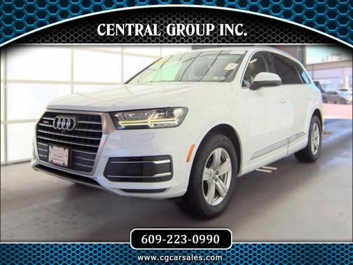 White 2019 Audi Q7 45 Premium Plus