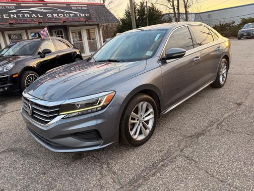 2020 Volkswagen Passat 2.0T SE