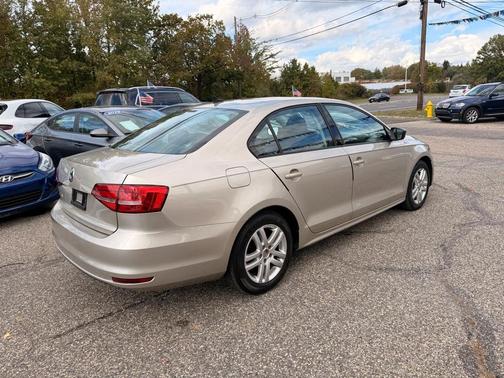 2015 Volkswagen Jetta Auto S w/Technology
