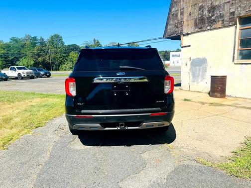 2022 Ford Explorer XLT 4WD