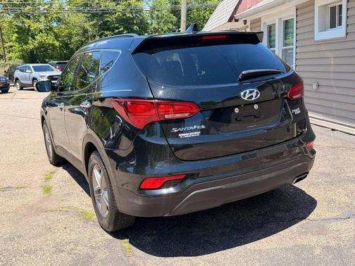 Black 2017 Hyundai Santa Fe Sport 2.4L
