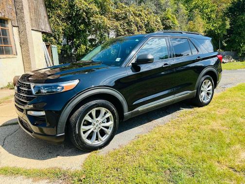 2021 Ford Explorer XLT 4WD
