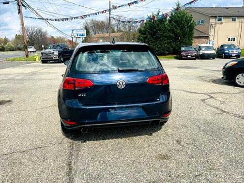 2017 Volkswagen Golf GTI 2.0T Autobahn 4-Door