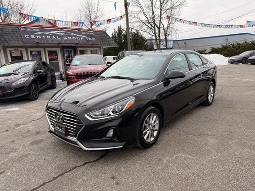 2018 Hyundai SONATA SE