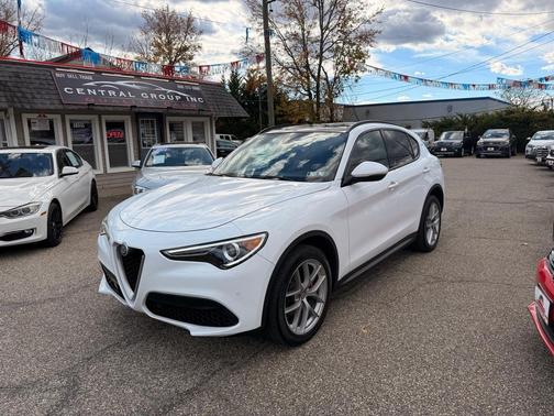 2018 Alfa Romeo Stelvio Ti Sport
