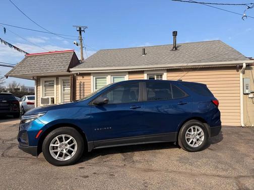 Blue 2023 Chevrolet Equinox LS