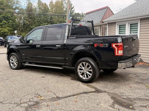 Black 2016 Ford F-150 XLT