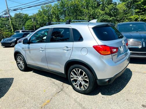 2017 Mitsubishi Outlander Sport 2.4 SE