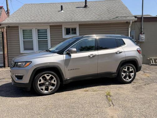 Silver 2019 Jeep Compass Limited