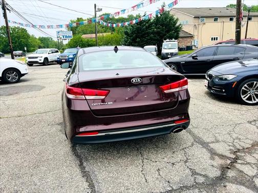 2018 Kia Optima LX
