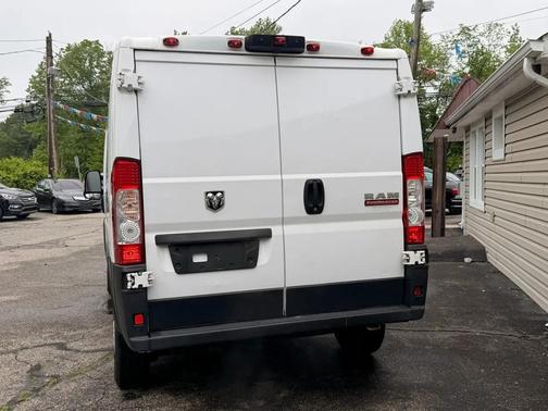 White 2020 RAM ProMaster 1500 Low Roof