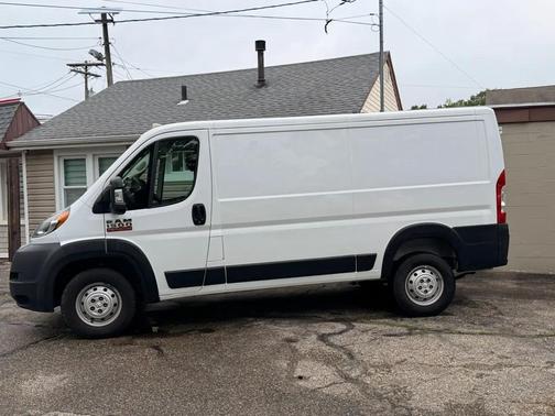 White 2020 RAM ProMaster 1500 Low Roof