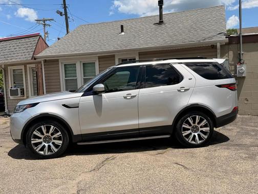 Silver 2019 Land Rover Discovery HSE V6 Supercharged