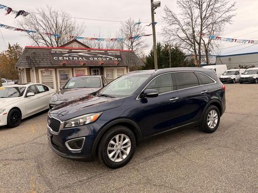 2017 Kia Sorento LX