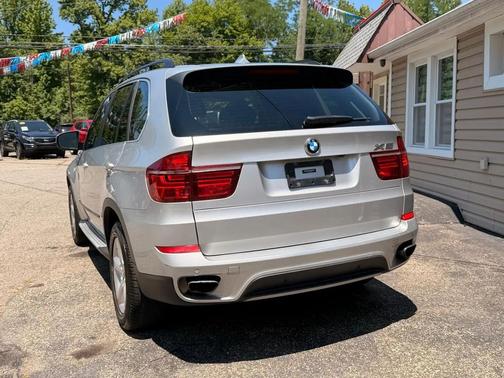 Silver 2013 BMW X5 xDrive50i