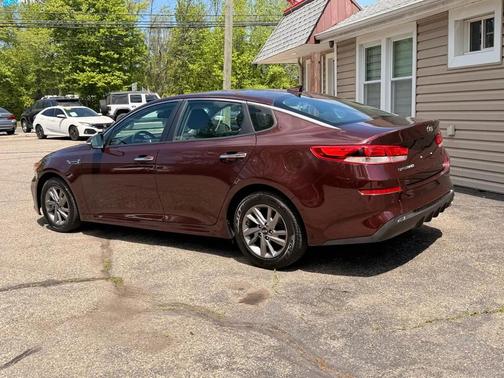 Maroon 2020 Kia Optima LX