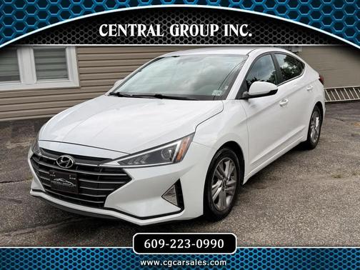 White 2020 Hyundai ELANTRA SEL