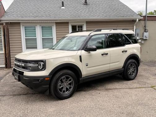 Beige 2024 Ford Bronco Sport Big Bend 4x4