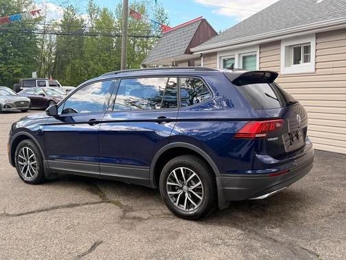 Dark Blue 2021 Volkswagen Tiguan 2.0T S