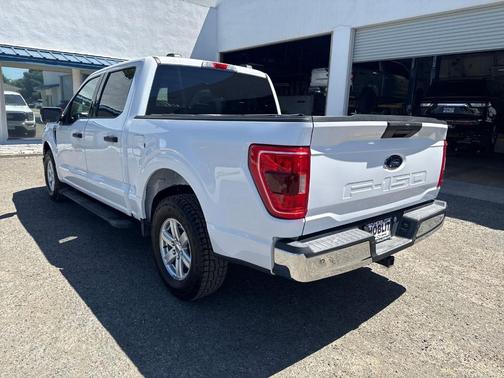 Oxford White 2021 Ford F-150 XLT