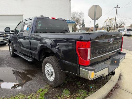 2022 Ford F-350 XLT
