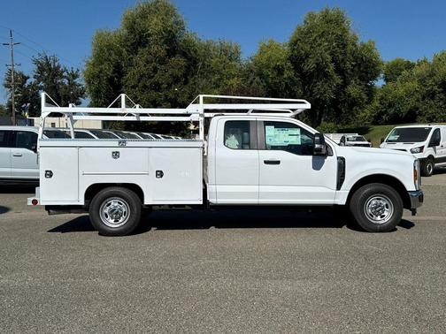 2025 Ford F-250 XL