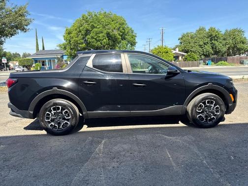 Phantom Black 2024 Hyundai SANTA CRUZ 2.5L SEL