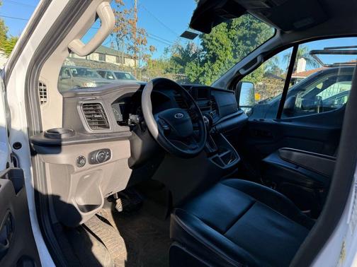 2020 Ford Transit-250 Base