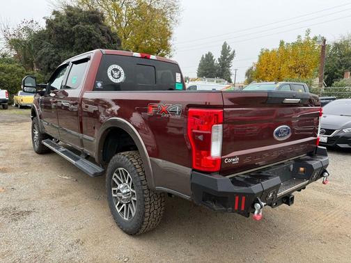 2017 Ford F-350 Lariat