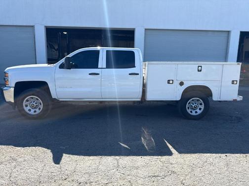 Summit White 2018 Chevrolet Silverado 3500 WT