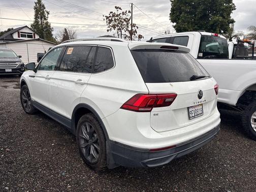2022 Volkswagen Tiguan 2.0T SE