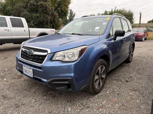 2017 Subaru Forester 2.5i