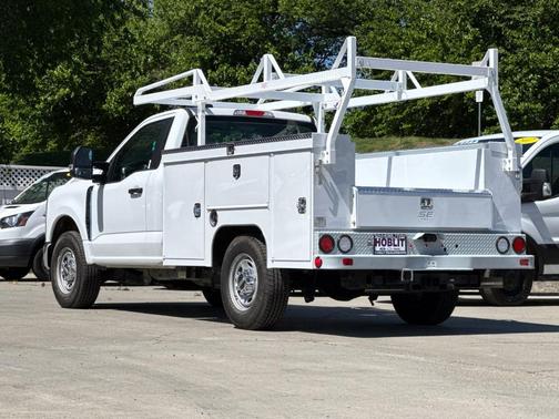 Oxford White 2026 Ford F-250 XL