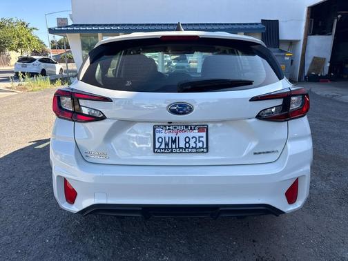 Crystal White Pearl 2024 Subaru Impreza Base