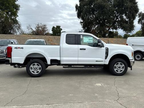 2026 Ford F-250 XLT