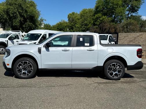 Space White Metallic 2026 Ford Maverick Lariat