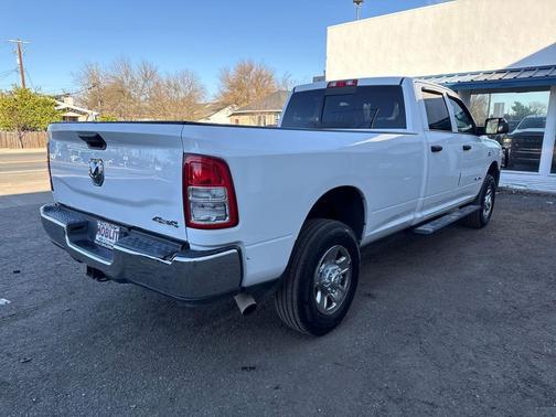 2020 RAM 3500 Tradesman Crew Cab 4x4 8' Box