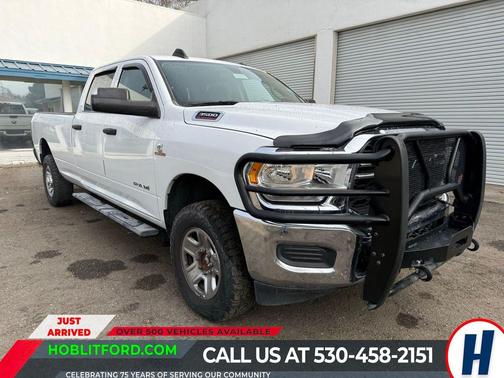2020 RAM 3500 Tradesman Crew Cab 4x4 8' Box