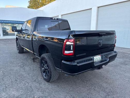 2024 RAM 2500 Laramie Crew Cab 4x4 6'4' Box