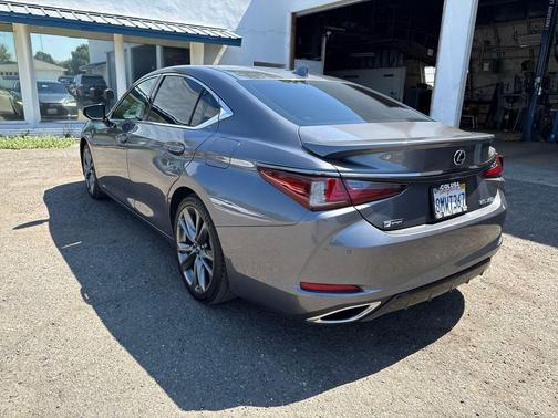 2019 Lexus ES 350 F Sport