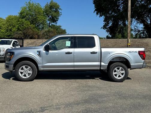 Iconic Silver Metallic 2026 Ford F-150 XLT