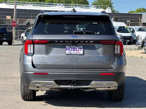 Carbonized Gray Metallic 2026 Ford Explorer Active