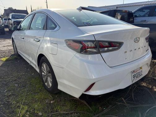 2019 Hyundai SONATA Hybrid SE