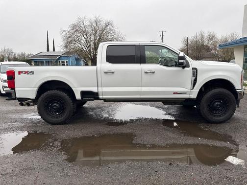 2023 Ford F-250 Lariat