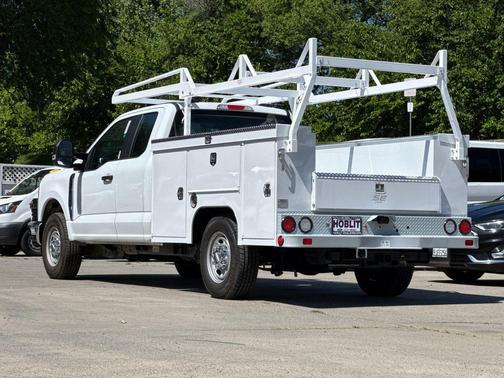 Oxford White 2026 Ford F-250 XL