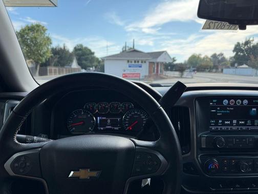 2017 Chevrolet Silverado 1500 2LT