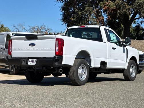 Oxford White 2026 Ford F-350 XL